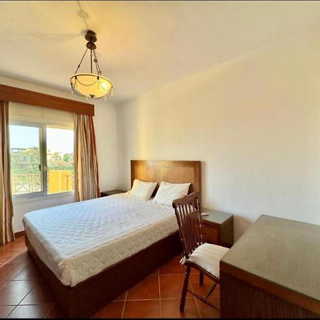 A Sea View Spacious Cheering 5 Bedroom Villa Ain Sokhna "Ain Bay" فيلا كاملة للإيجار قرية العين باي Ajn Suchna Zewnętrze zdjęcie