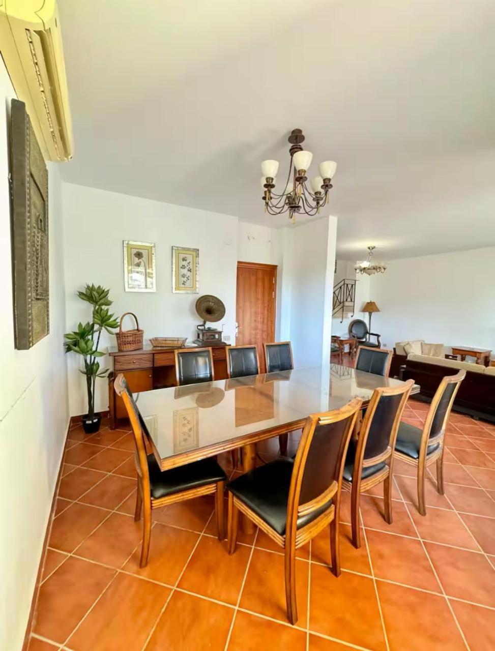 A Sea View Spacious Cheering 5 Bedroom Villa Ain Sokhna "Ain Bay" فيلا كاملة للإيجار قرية العين باي Ajn Suchna Zewnętrze zdjęcie