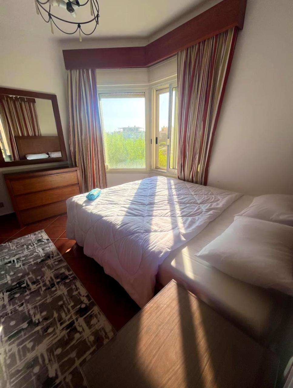A Sea View Spacious Cheering 5 Bedroom Villa Ain Sokhna "Ain Bay" فيلا كاملة للإيجار قرية العين باي Ajn Suchna Zewnętrze zdjęcie
