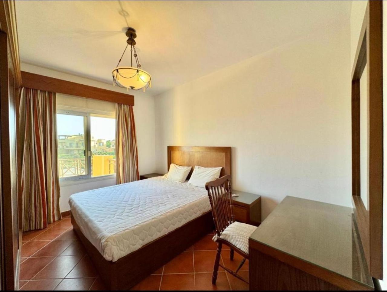 A Sea View Spacious Cheering 5 Bedroom Villa Ain Sokhna "Ain Bay" فيلا كاملة للإيجار قرية العين باي Ajn Suchna Zewnętrze zdjęcie
